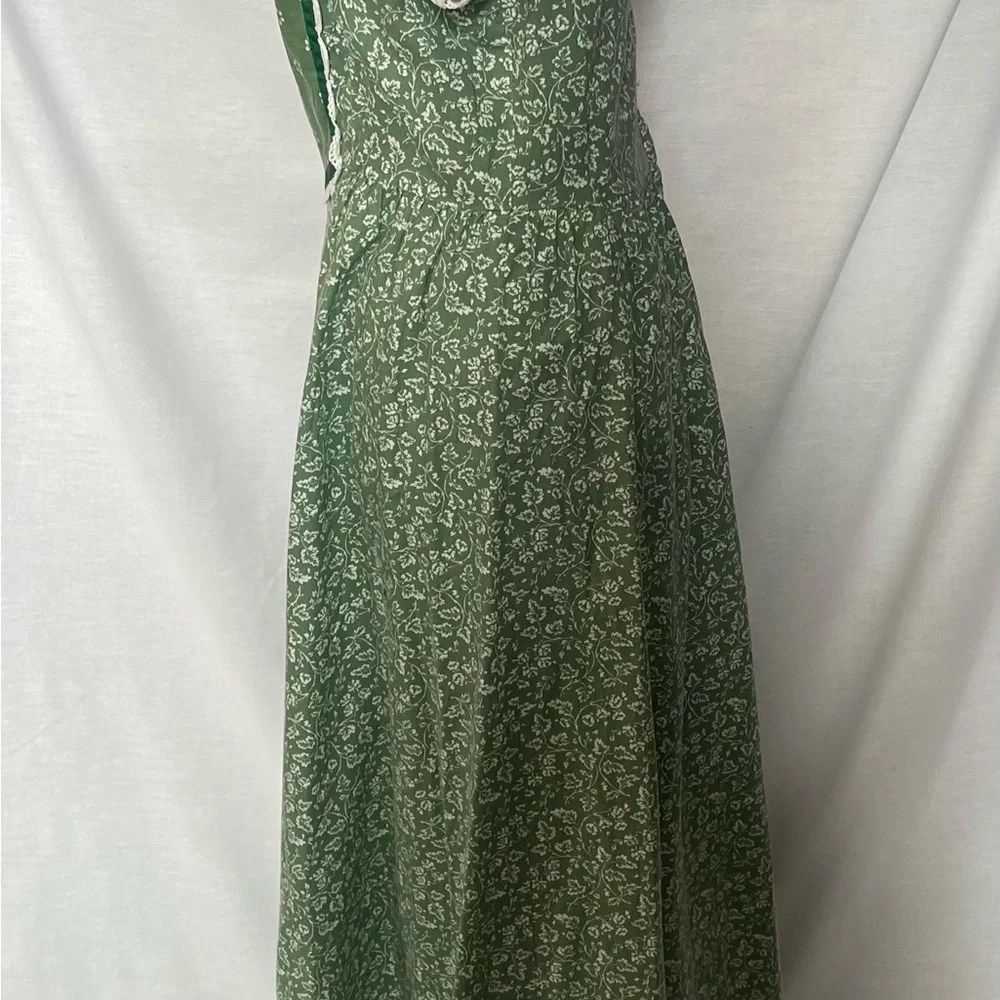 Vintage Hawaiian Dress Green Floral Arm pit to arm pit 13-14” 47-48” Long - Picture 7 of 12